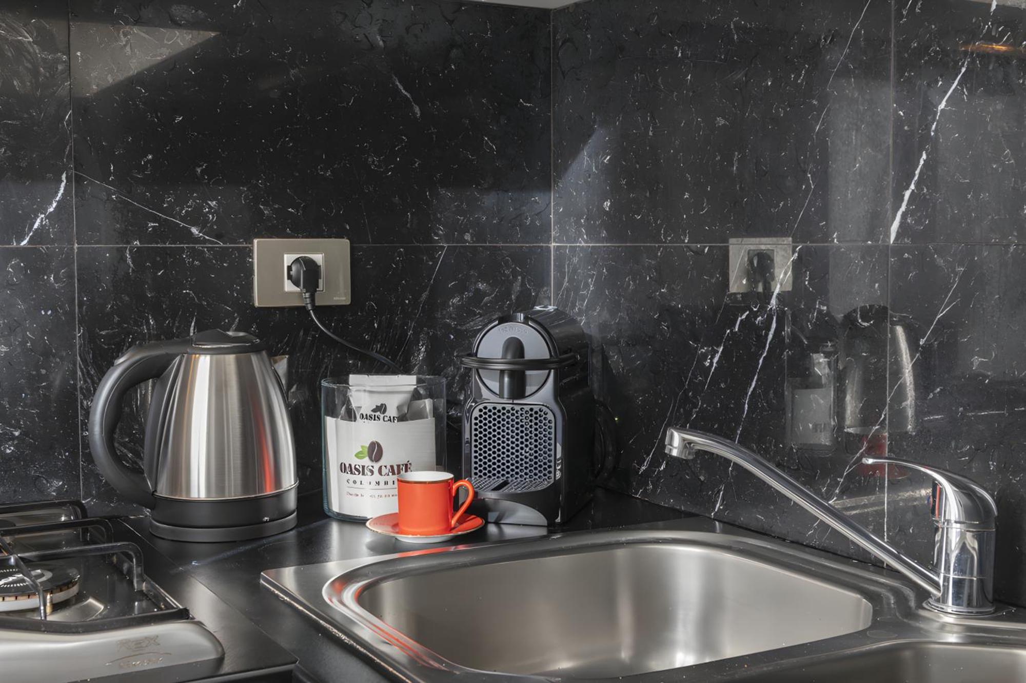 Luxury Design - 10 Minutes From Duomo Apartment Mailand